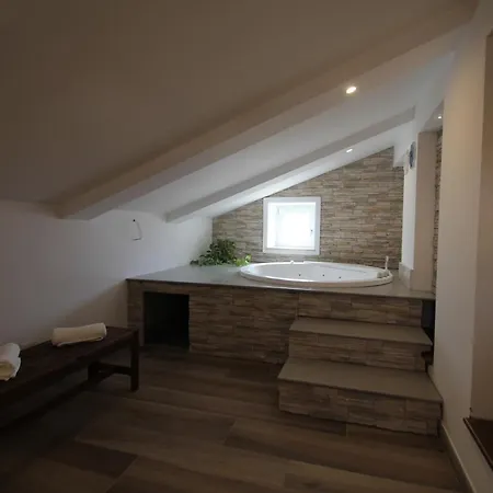 דירה Maison Eugenie *